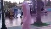 虾仁还要猪心😭美媒打趣：这就是季后赛生死战的哈登&hellip;&hellip;