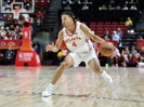 老鹰新秀弗莱明斯：夏联和NCAA不同 这儿都是一群成年壮汉